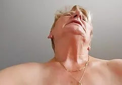 مسابقه سکسی استریپت حزب برهنه عمومی آماتور سکس درمطب دکتر