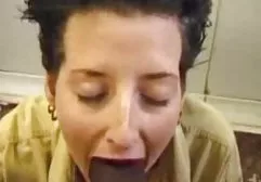 فاک شگفت سکس با دکتر واقعی انگیز Pov