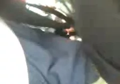 نوجوان زیبا سکس با زن دکتر در دوش